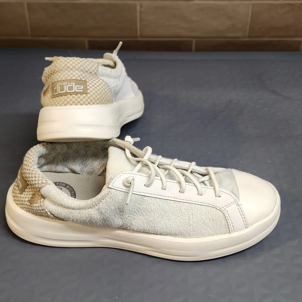 Hey Dude Karina Buckle Exclusive sz 8 White Multi - Picture 7 of 13